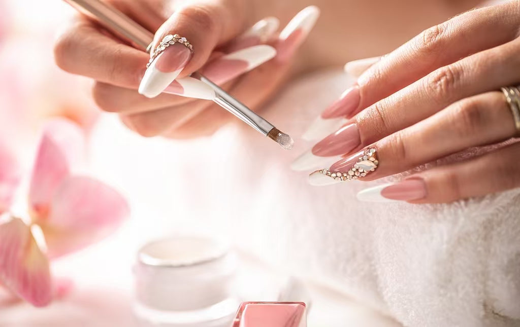 Advantages of manual handmade nail art and precautions after operation